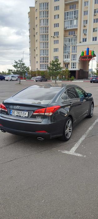 Продам авто Hyundai i40 2015