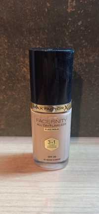 Max Factor Facefinity kolor warm almond