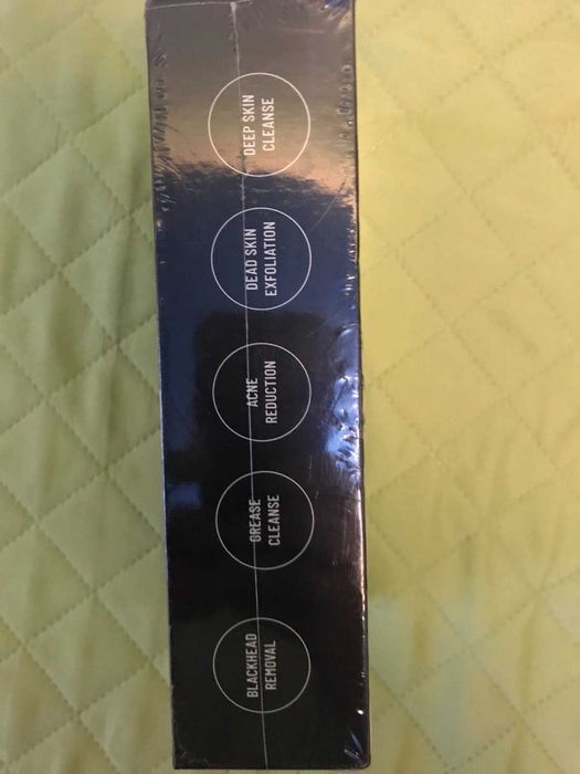 Новий  вакуумний очищувач  обличчя KRASR Comedo Suction.