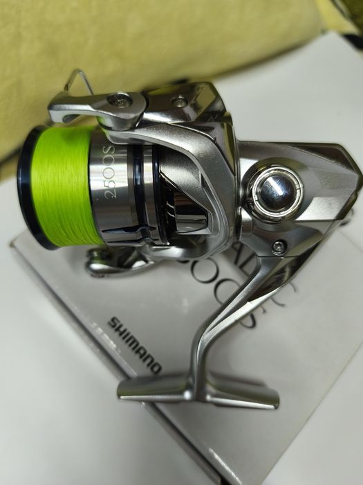 Продам Катушку Shimano 19 Stradic C2500S