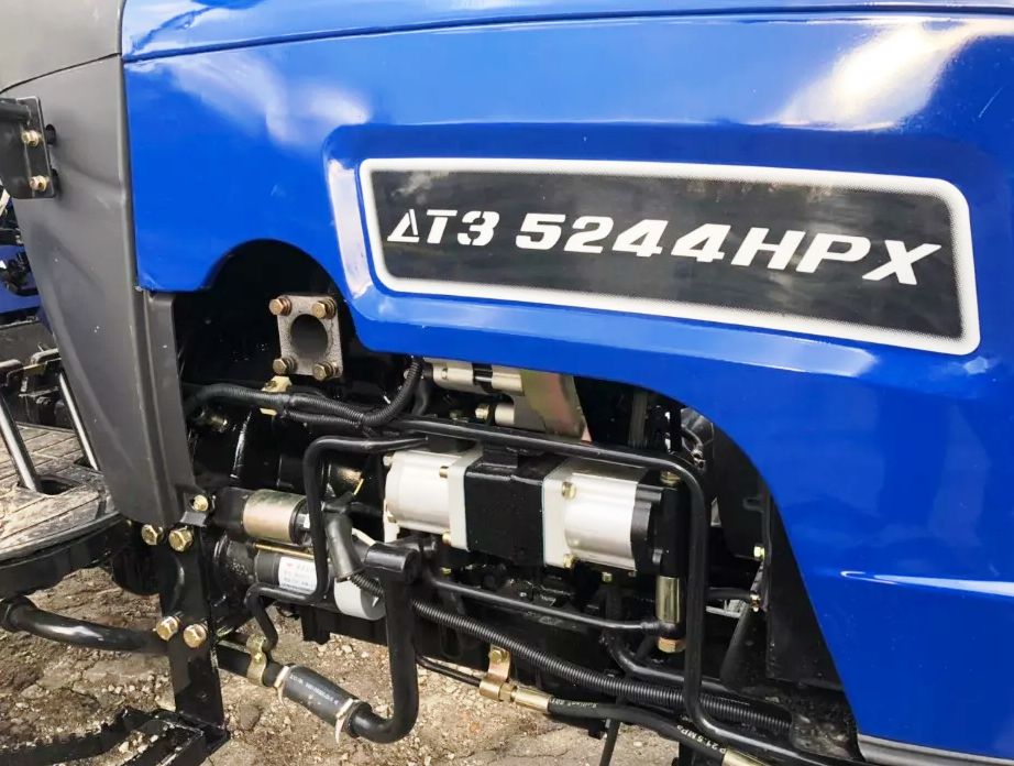 Кращий  трактор ДТЗ 5244 HPX, реверс (4х4) мінітрактор.
