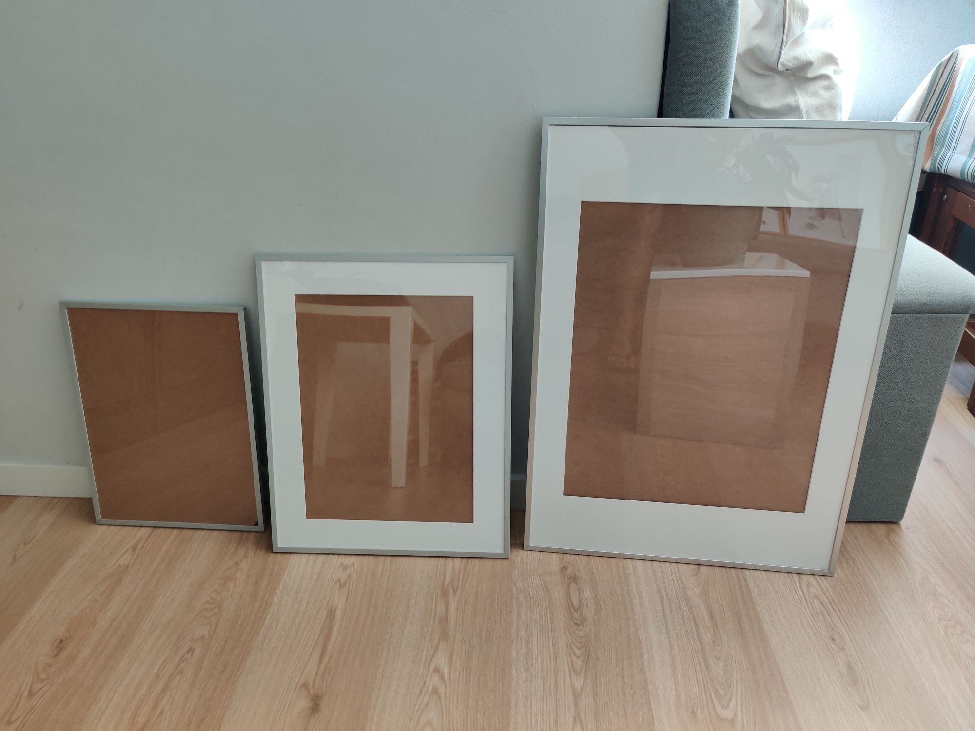 Molduras Lomviken IKEA cinnzentas