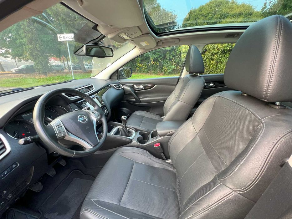 Nissan Qashqai 1.5 diesel Tekna Full Extras