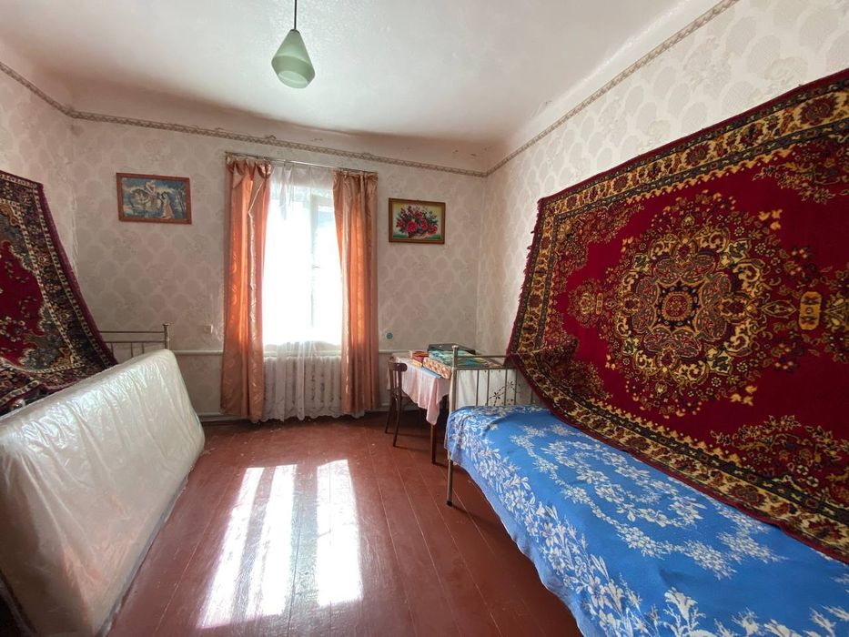 Продам гарний будинок для великої сім'ї