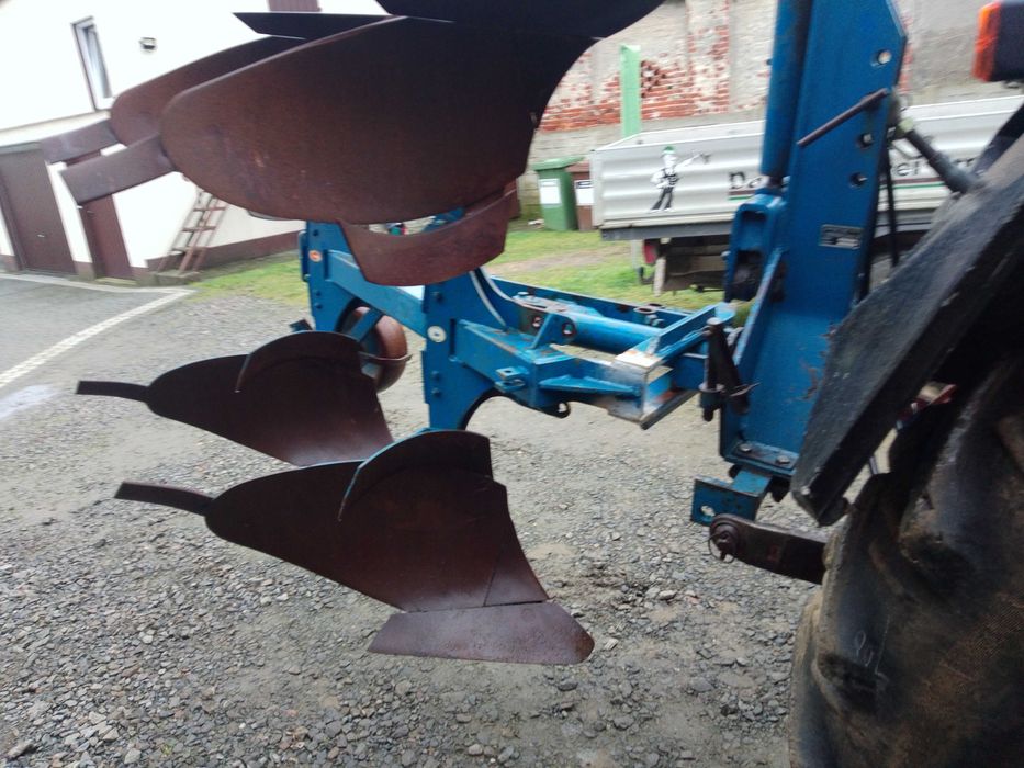 Pług 2 skibowy Frost