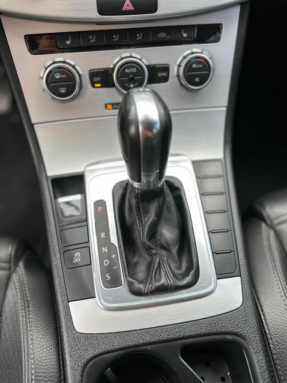 Продам Volkswagen Passat CC