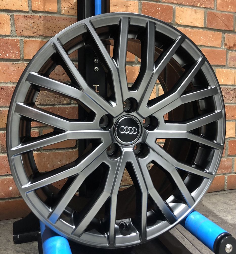 Alufelgi 18 Audi A3 S3 8P 8V TT Nowe 5x112 Shadow Chrome Felgi