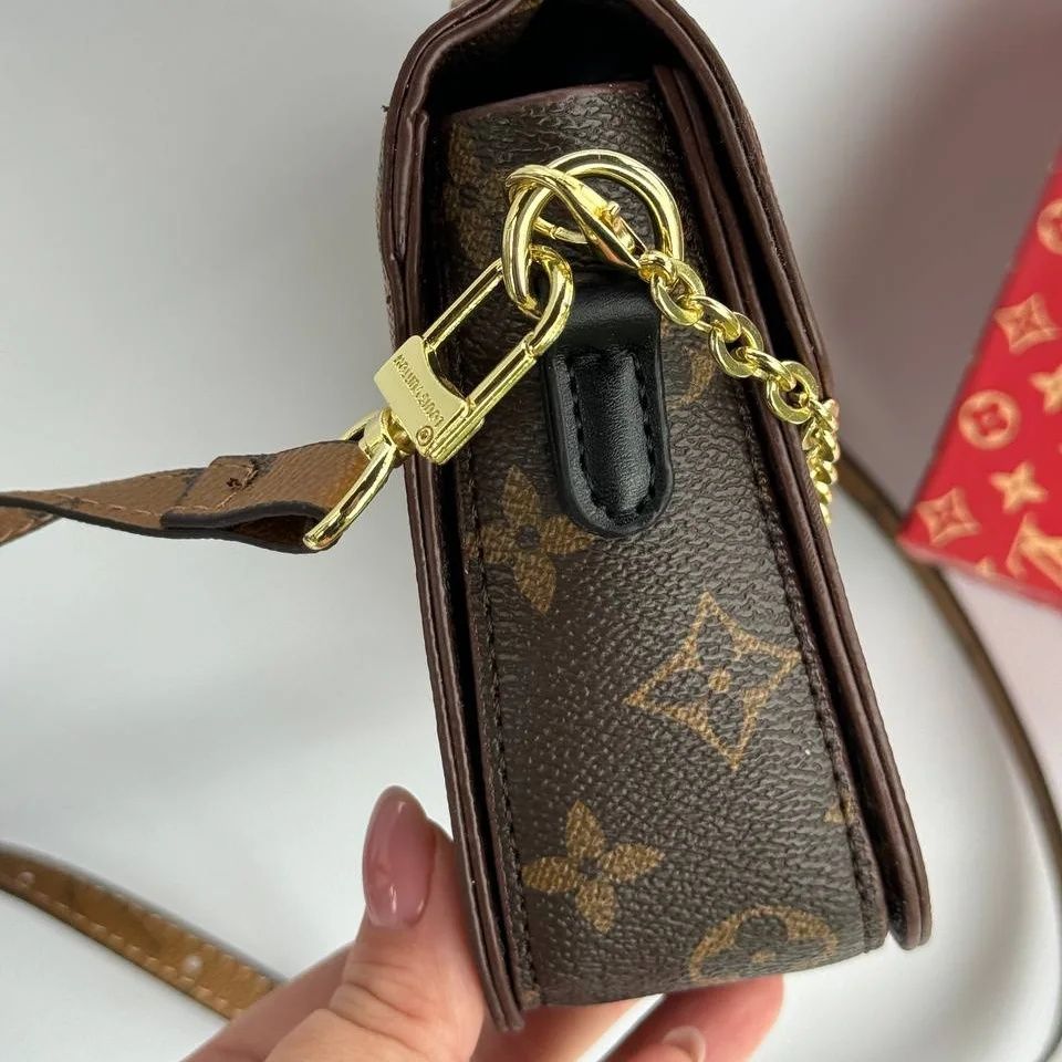 Жіноча каркасна сумочка в люкс якості.Louis Vuitton