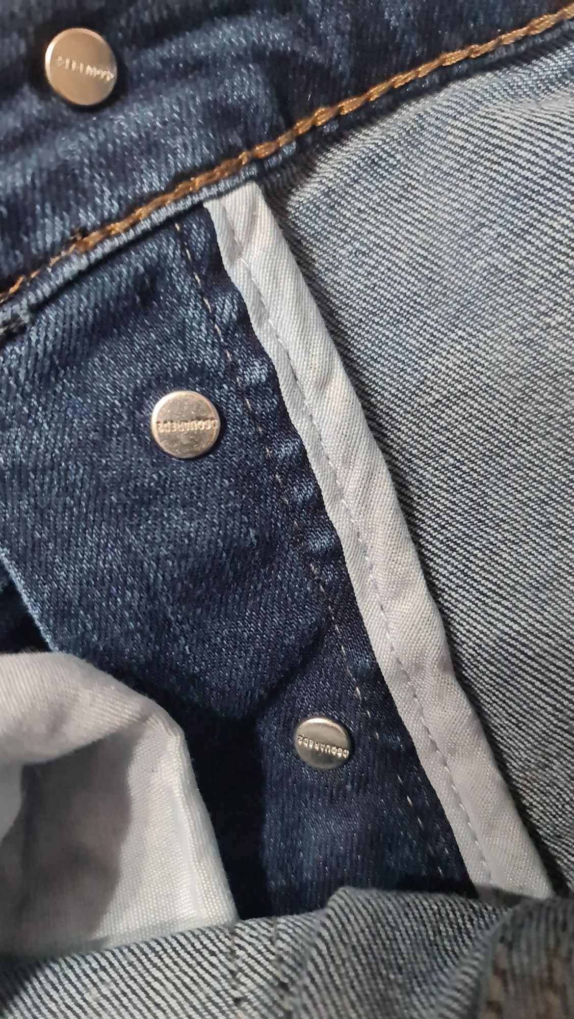 Oryginalne jeansy męskie dsquared2,