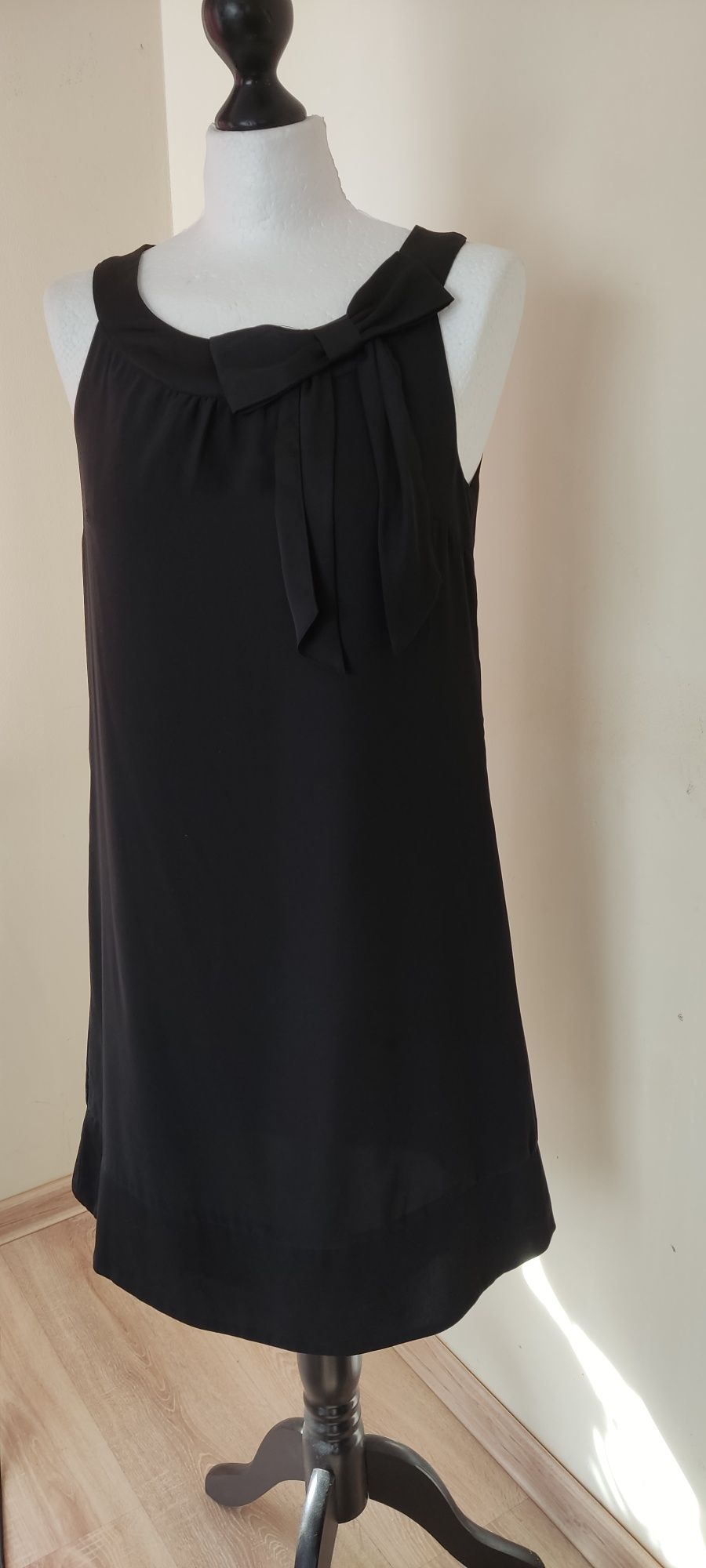 Sukienka mała czarna rozm S H&M