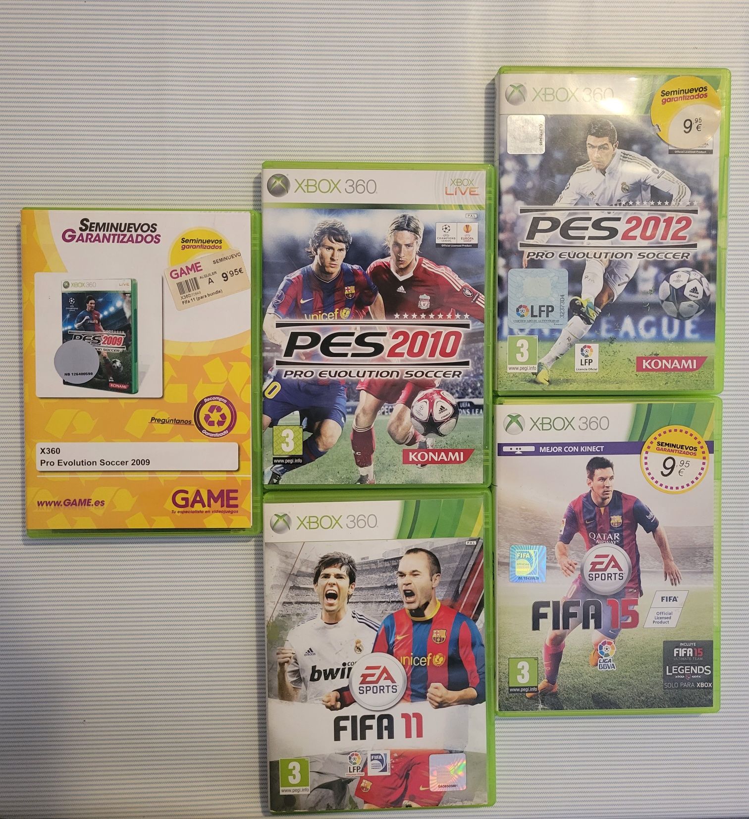 Xbox 360 – FIFA 2011
PES 2012 + FIFA 2011 + FIFA 2015