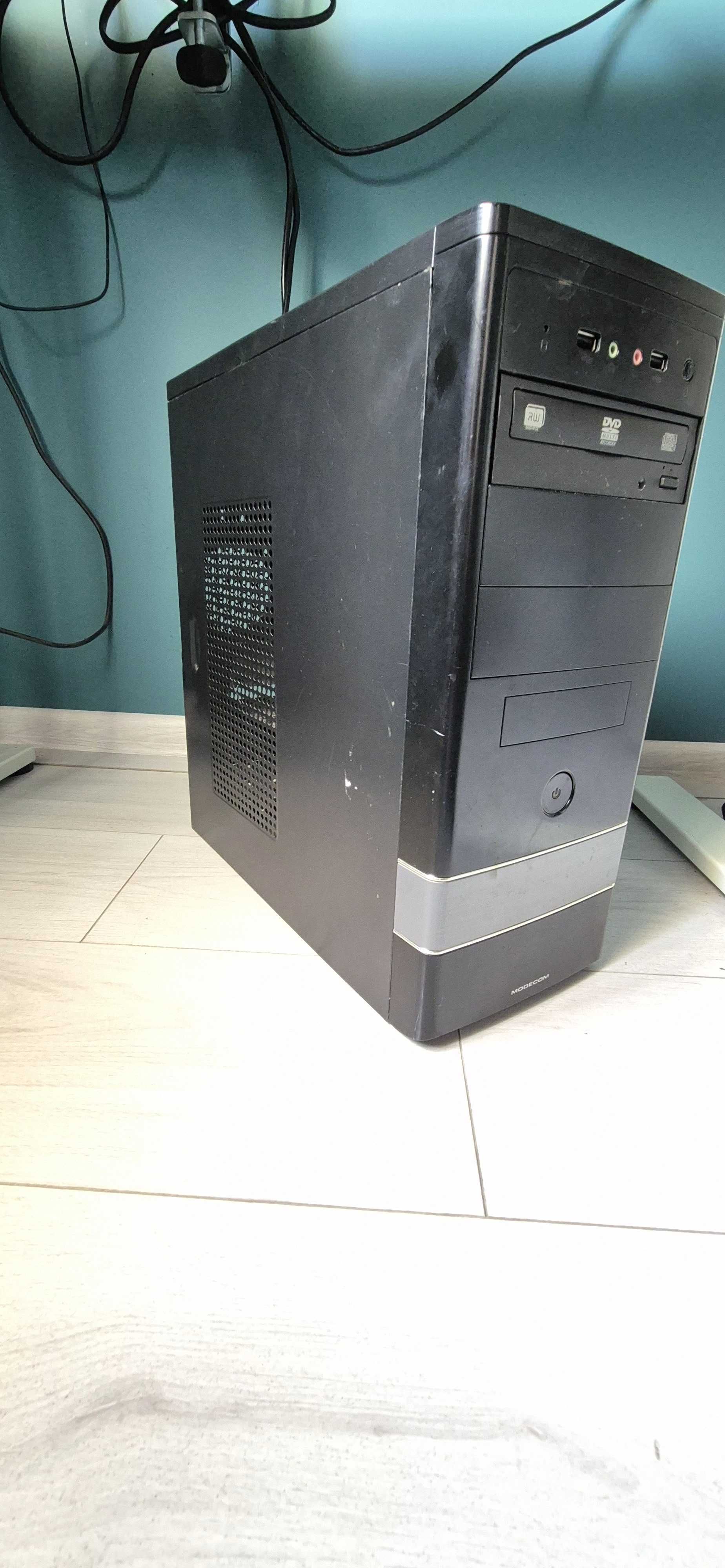 Solidny komputer do zadań i starszych gier GTX 550 Ti, SSD + HDD, i5