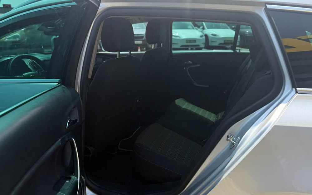 Opel Insignia Sports Tourer 2014