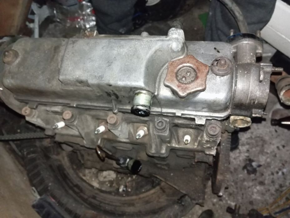 двигатель 1.3 на ваз 2108-099 снят с авто