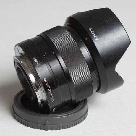 Sony 35mm f1.8 (SEL35F18)
