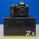 Nikon Z8 (Corpo) - 45.7MP - 3 ANOS DE GARANTIA