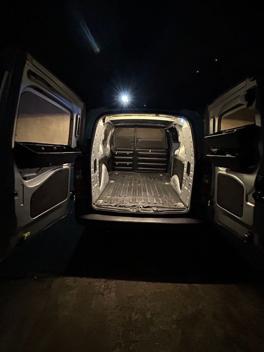 Berlingo 2016, 3 osobowy, nowe sprzęgło, rozrząd i zawieszenie!