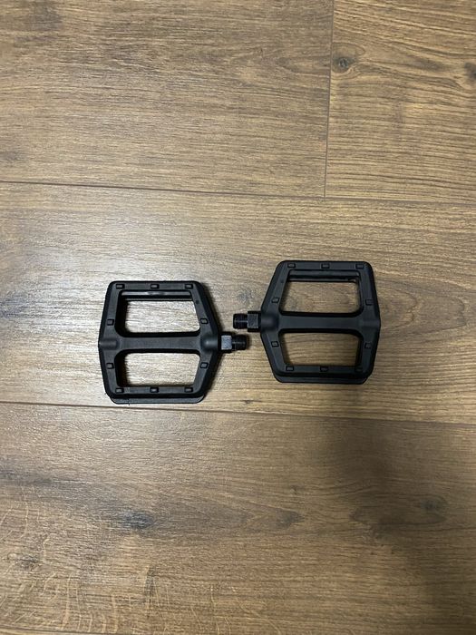 Педали велосипедные