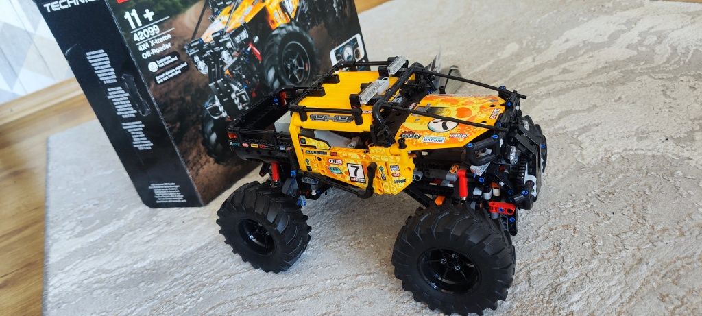 Zestaw LEGO Technic 42099