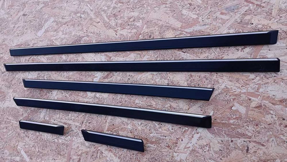 Listwy Boczne Listwy Ozdobne CHROM BMW E39 Sedan Kombi super-stan