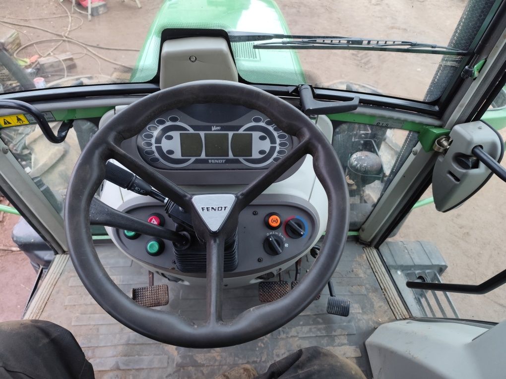 Fendt 311 Vario 12 r. Tur Mx motor Deutz