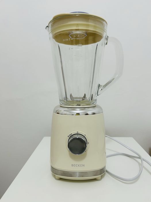 Liquidificador BECKEN BTB8768CR (500 w - 1.5 L - Creme) SEMINOVO