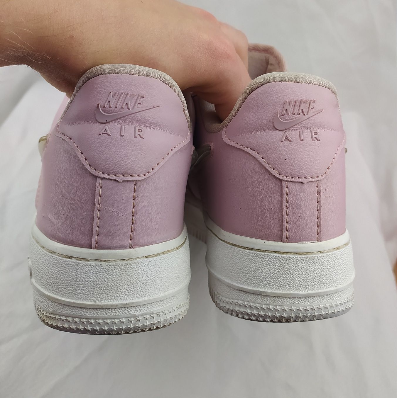 Оригінальні Nike Air Force 1 Jewel 39 р