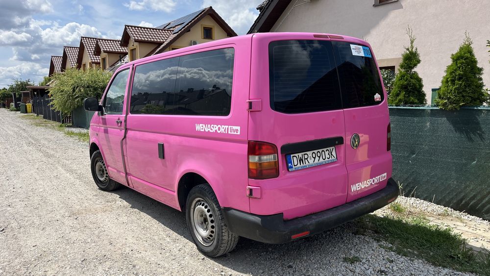 VW Caravelle T5 1.9 TDI, 2004, 9-os