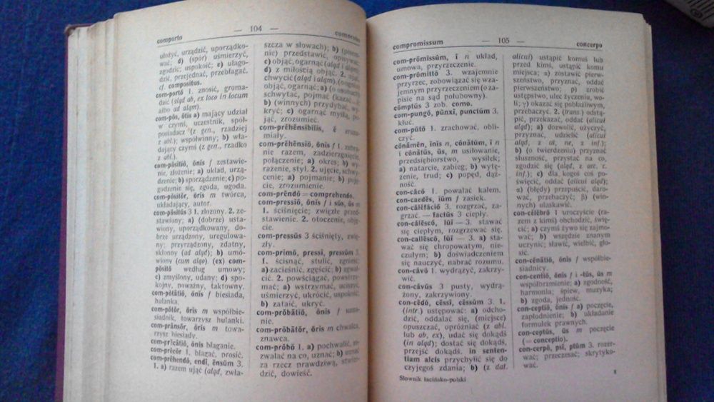 PWN Słownik łacińsko polski wydanie z 1957 i z 1986