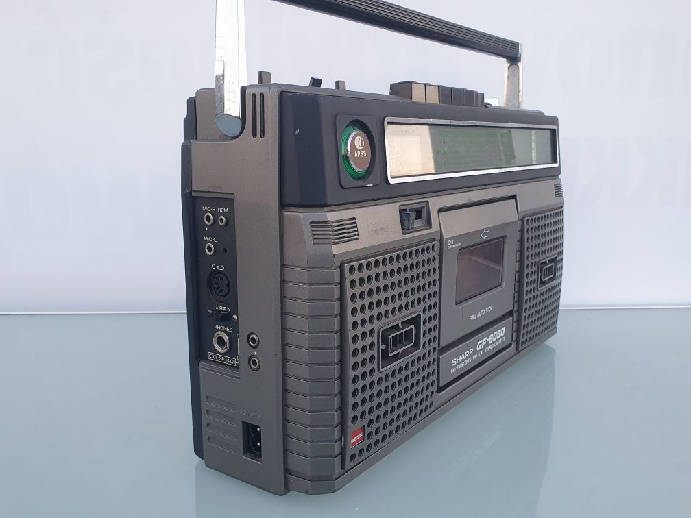 Radiomagnetofon Sharp GF 8080 vintage