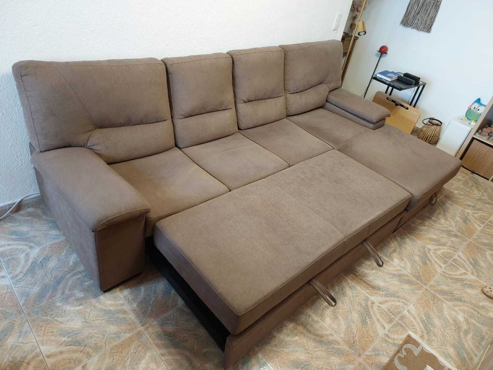 Sofá com Chaise Longue