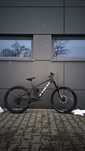 Rama Trek Remedy 8XT "L" 2022rok koła 27,5/mullet Dark Prismatic