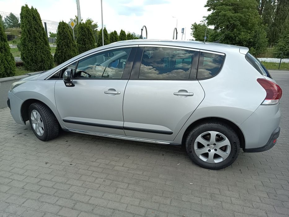 Peugeot 3008  Blu e HDI 1.6  2015р