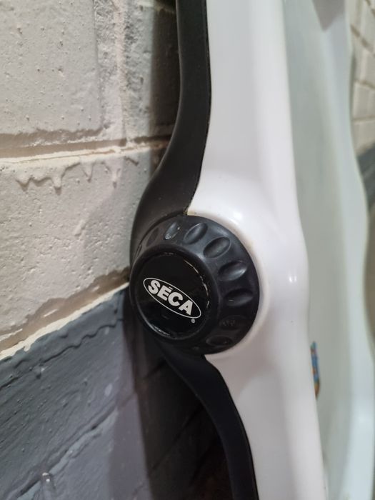 Продам б/в дитячий стілець для годування; детский стульчик для кормлен