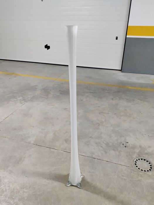 Vaso solitário 120cm impecável