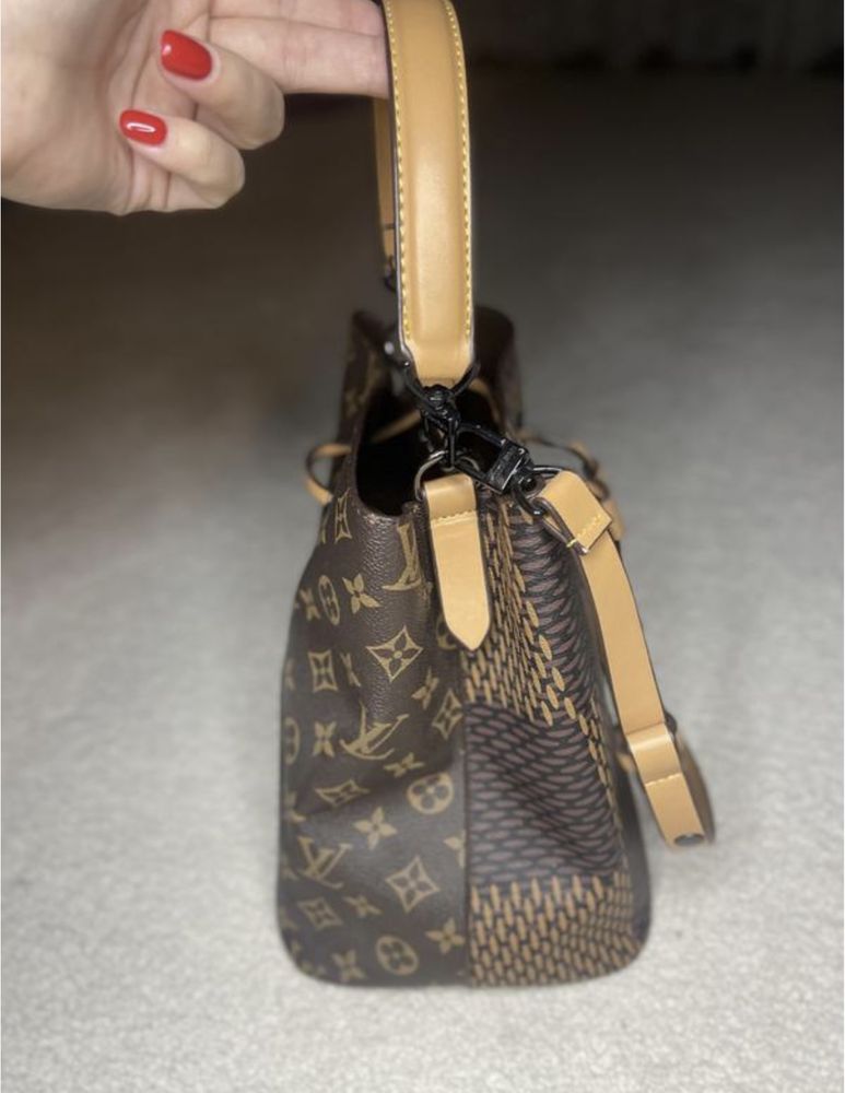 Жіноча сумка Louis Vuitton