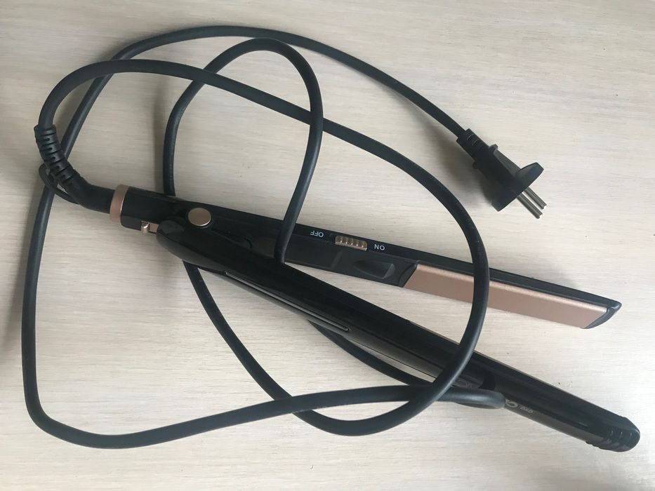 Вирівнювач праска для волосся