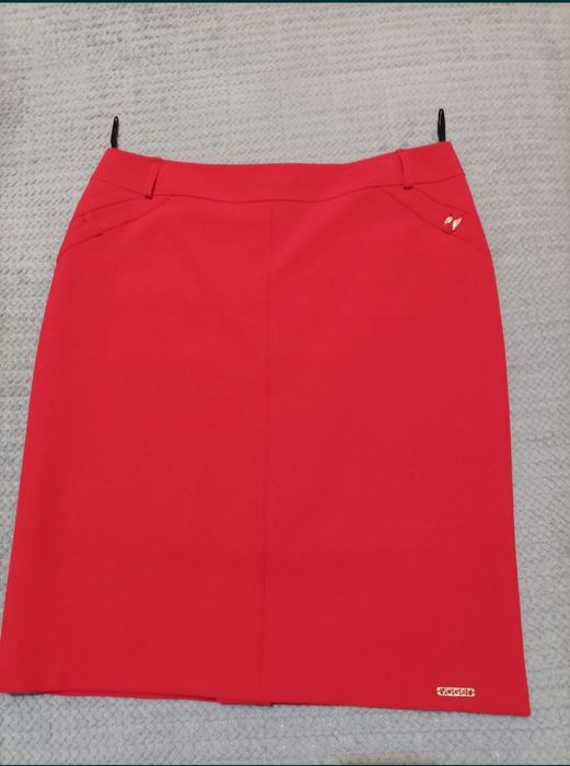 Продам жіночу спідницю