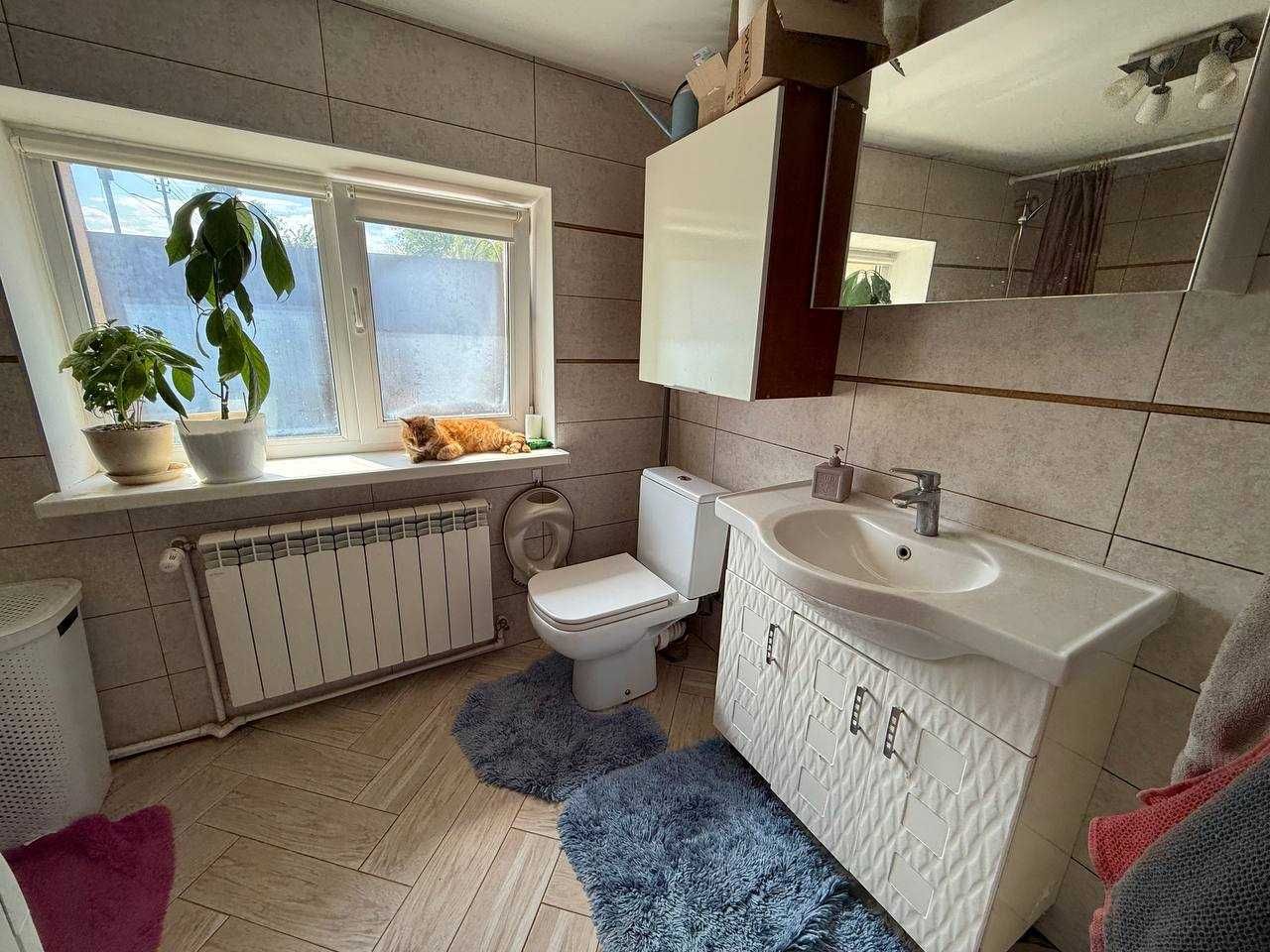 Продаж будинку з ремонтом, 3 кімнати, 16 соток. Держ. програми-ТАК.
