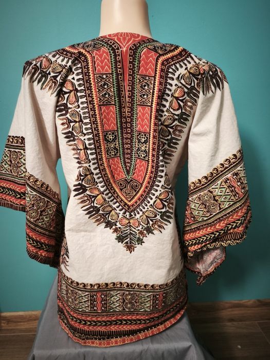 Bluzka damska we wzory