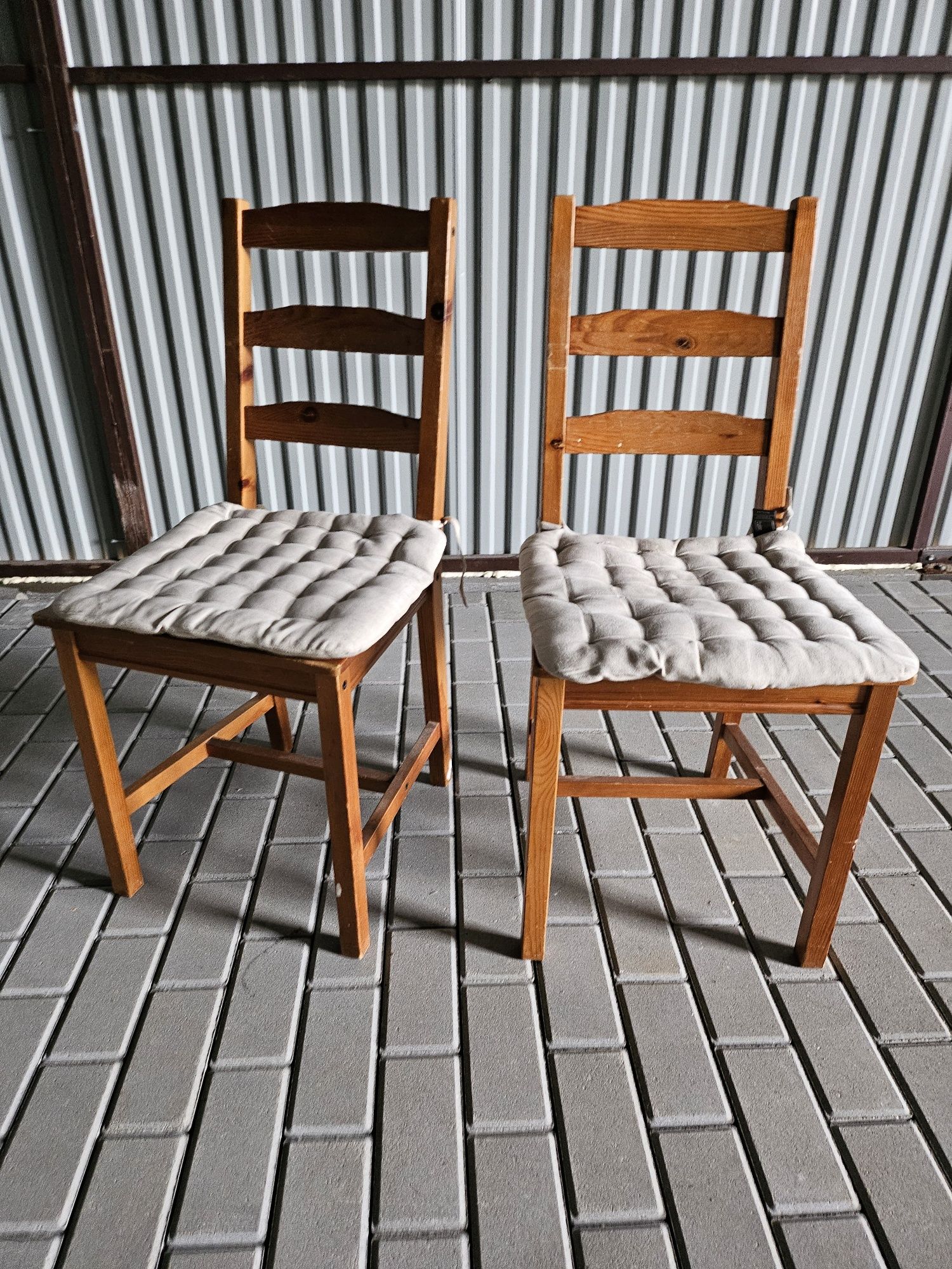 Krzesła IKEA drewniane