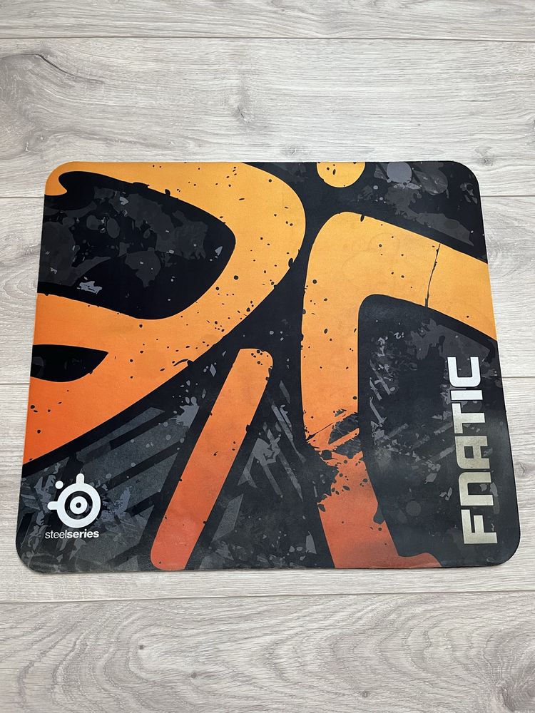 podkladka steelseries fnatic