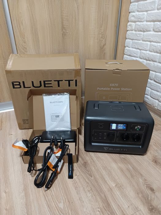 Зарядна станція BLUETTI EB70 1000W 717Wh