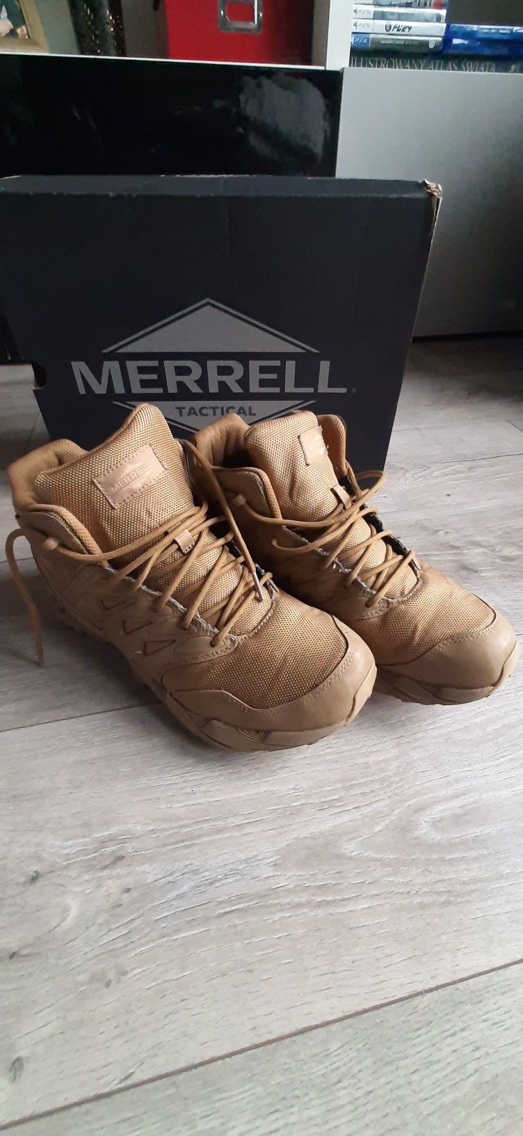 buty taktyczne Merrell