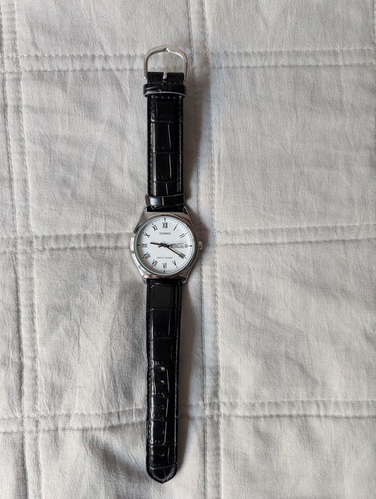 продам годинник CASIO MTP-V006L-7BUDF