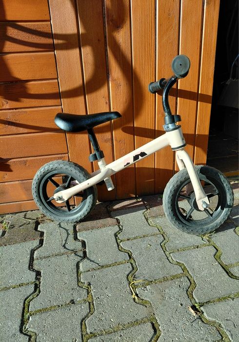 Dziecięcy rowerek biegowy