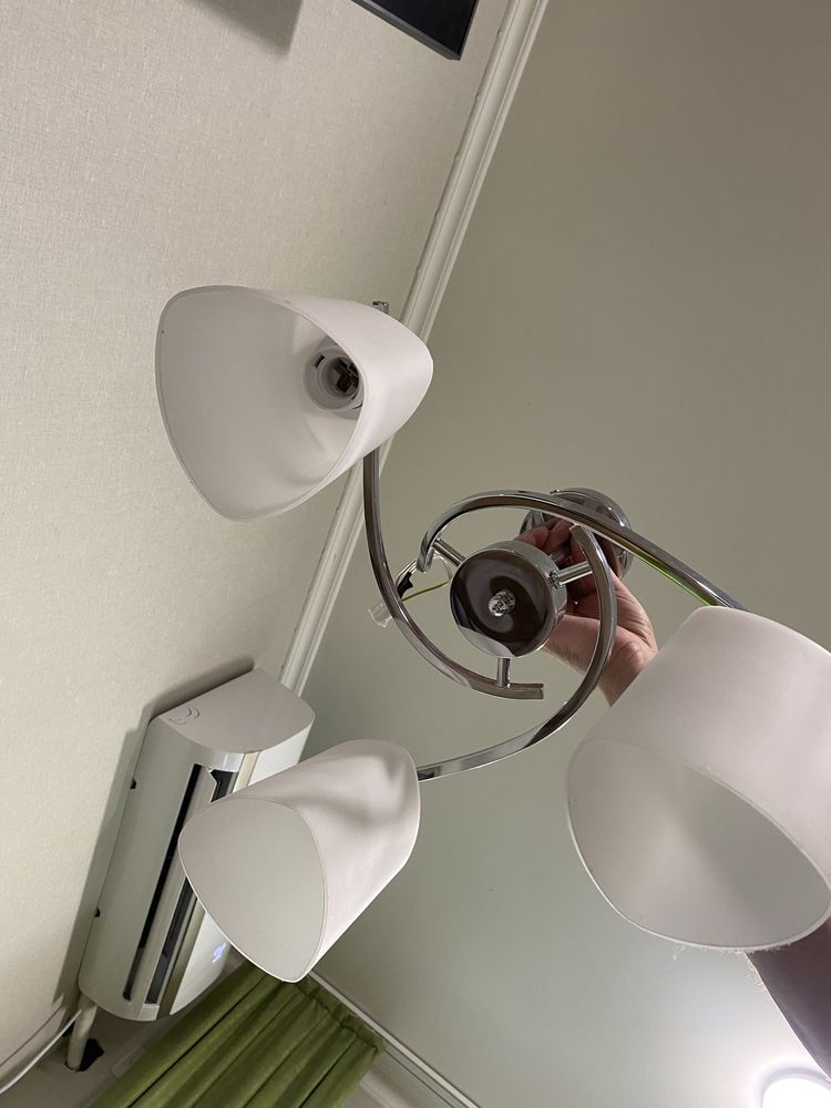 Люстра стельова Victoria Lighting