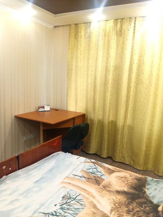 2а кв.з відмінним ремонтом на 2 поверсі .