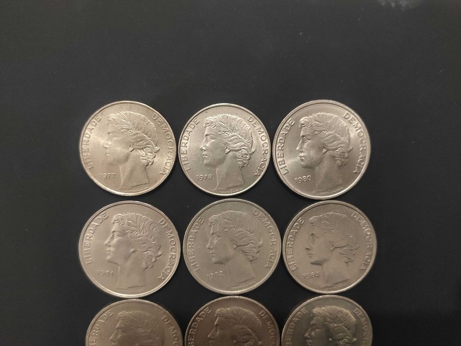 Coleção todas as moedas não comemorativas de 25$ DATAS (1977 a 1986)