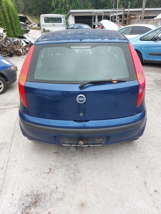 Posiadam czesci fiat punto 2   1.2 8v  5d